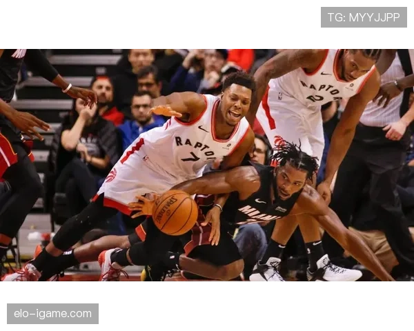 费内巴切逆风翻盘彰显团结与实力,状态持续引关注 费内巴切逆风翻盘彰显团结与实力,状态持续引关注