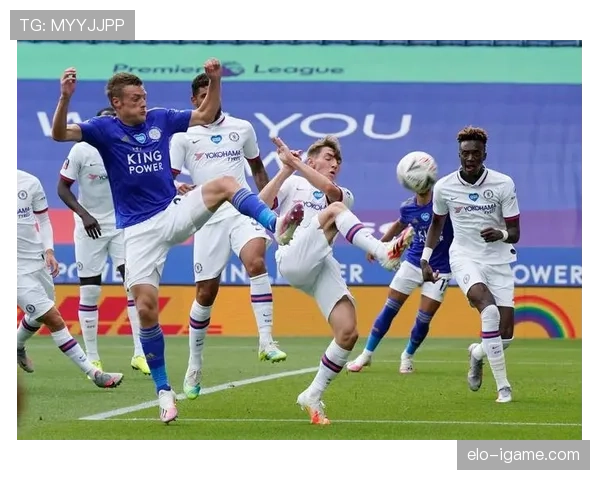 足球比赛实时比分更新：激烈对决后结果揭晓，球队状态显著回暖