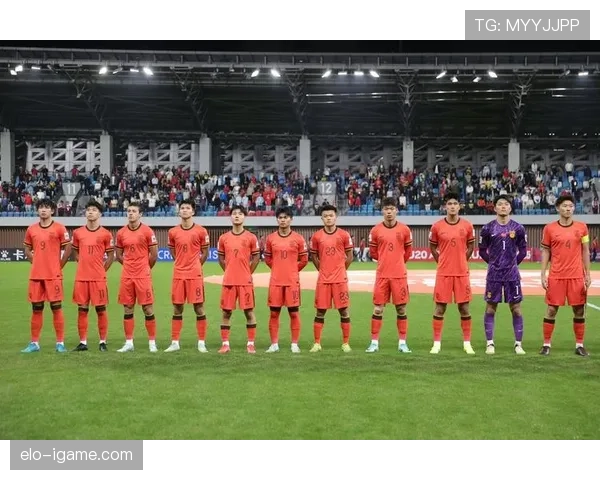 足球豪门再创佳绩，明星球员闪耀赛场，精妙战术引热议