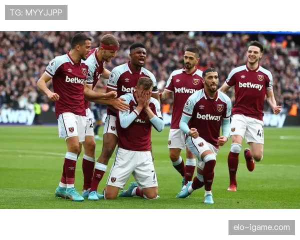 西汉姆联激战切尔西，英超积分榜争夺白热化