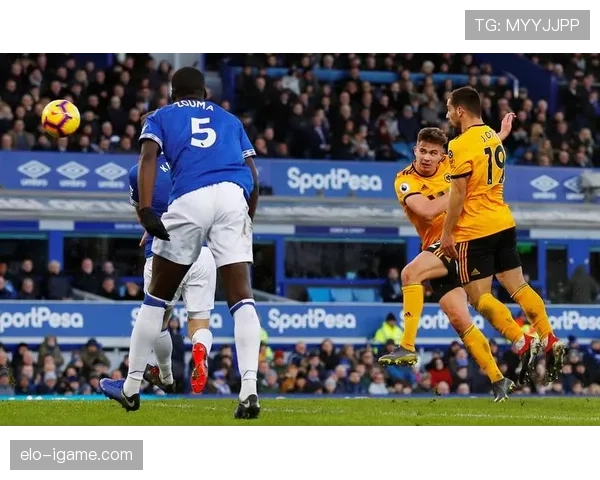 埃弗顿联赛杯强势表现引关注，球队竞争力显著提升